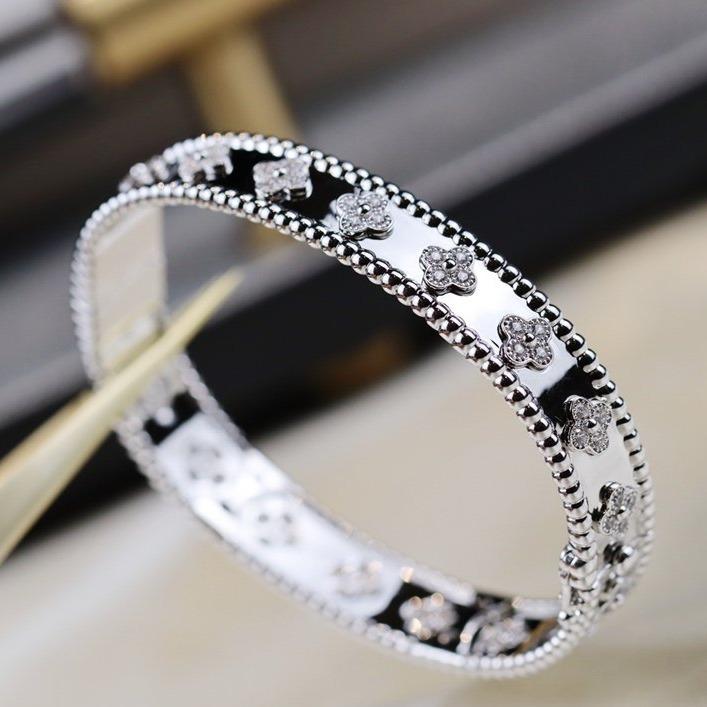 KLOVER 8MM DIAMOND BRACELET