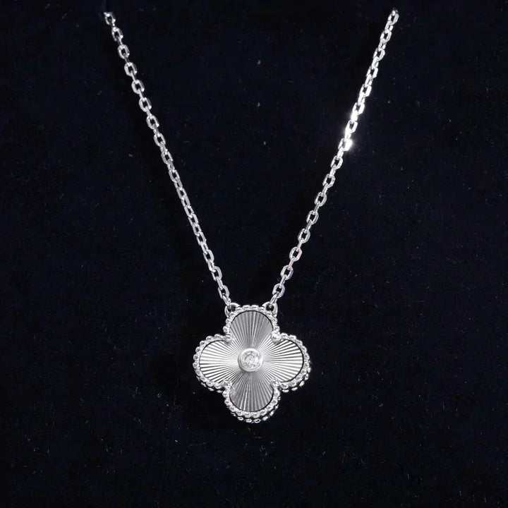 CLOVER 15MM DIAMOND LASER SILVER NECKLACE