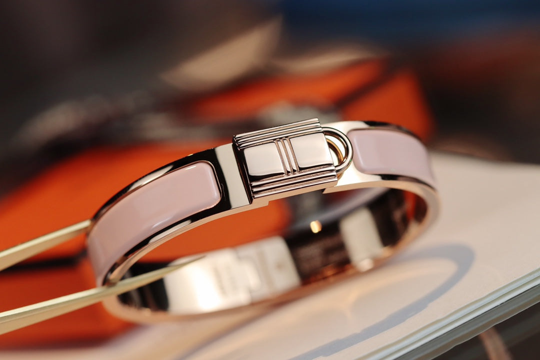 Roségoldenes Armband HELENE LÅS in Rosa