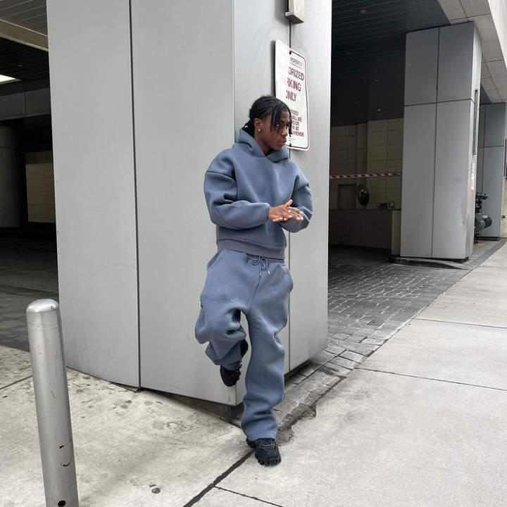 StyleMotion Extra-Large Tracksuit