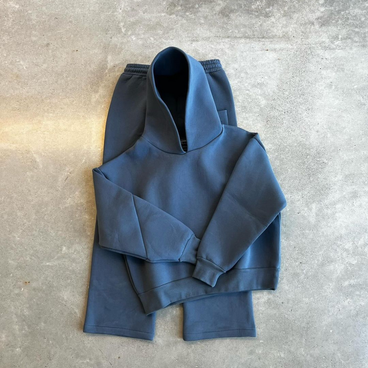 StyleMotion Extra-Large Tracksuit