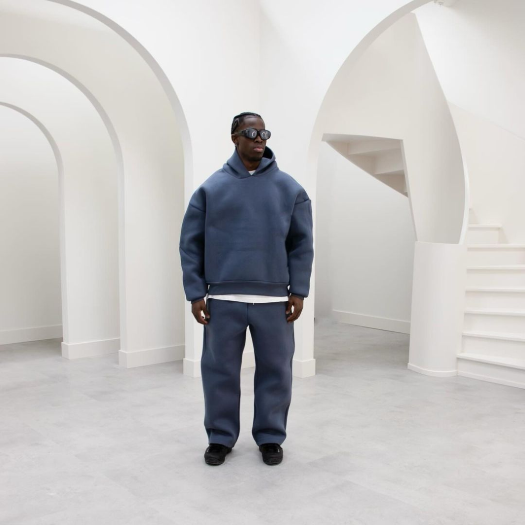 StyleMotion Extra-Large Tracksuit