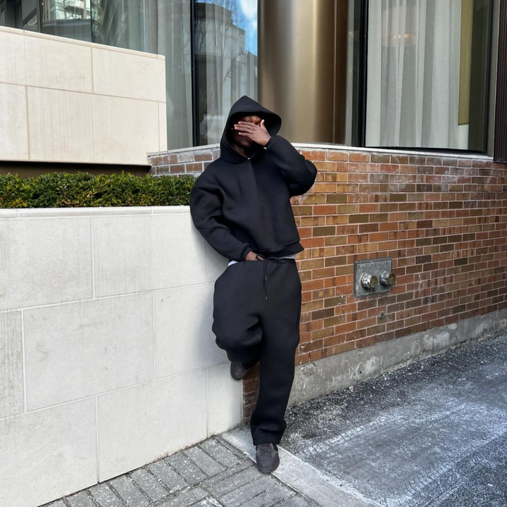 StyleMotion Extra-Large Tracksuit