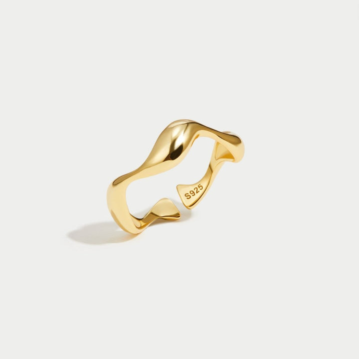 18K Gold Ocean Wave Ring