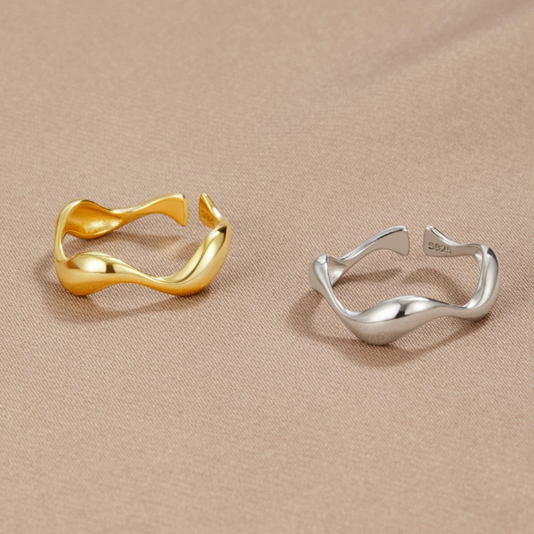 18K Gold Ocean Wave Ring