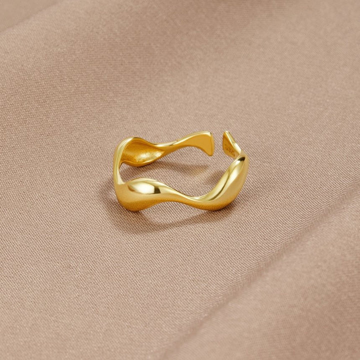 18K Gold Ocean Wave Ring