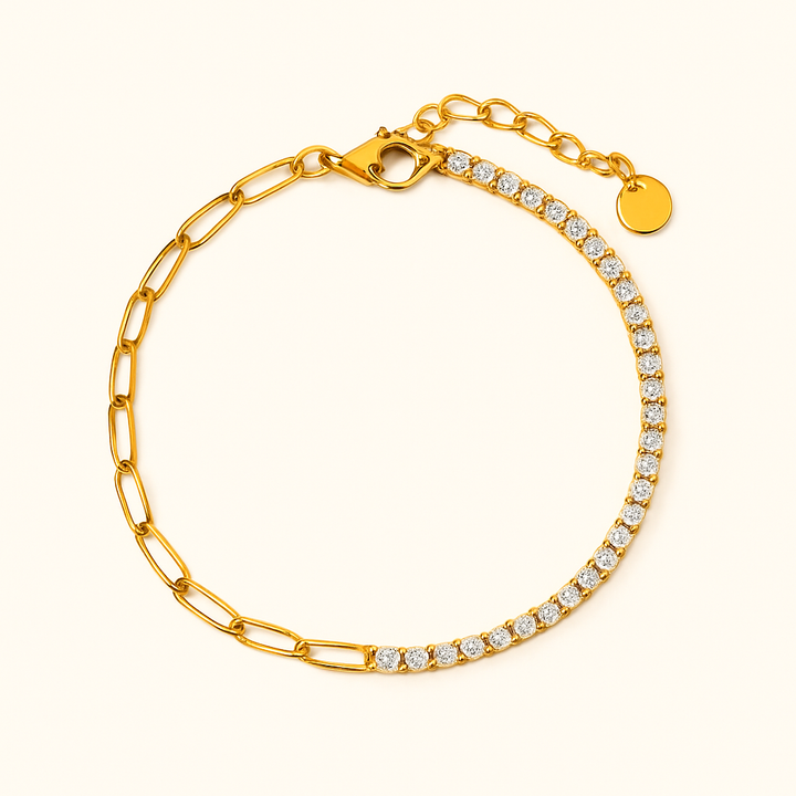 "FAE Set med Spenne og Tennisarmbånd" can be rewritten as "FAE Spenne og Tennisarmbånd Set".