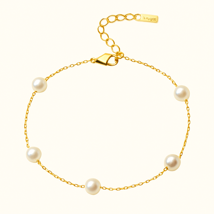 "CALI Øreringer med Perler" could be rewritten as "CALI Perleøreringer".