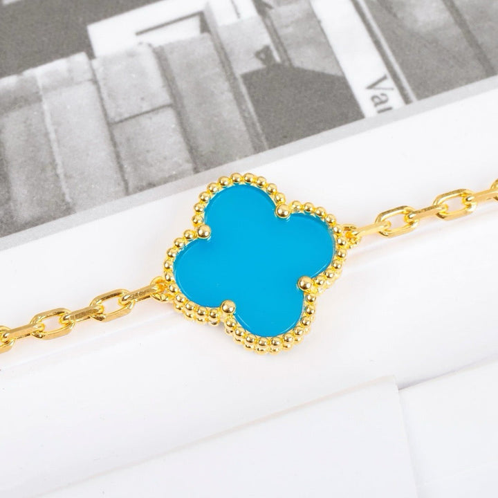 Clover 5 Motiv Turquoise Bracelet