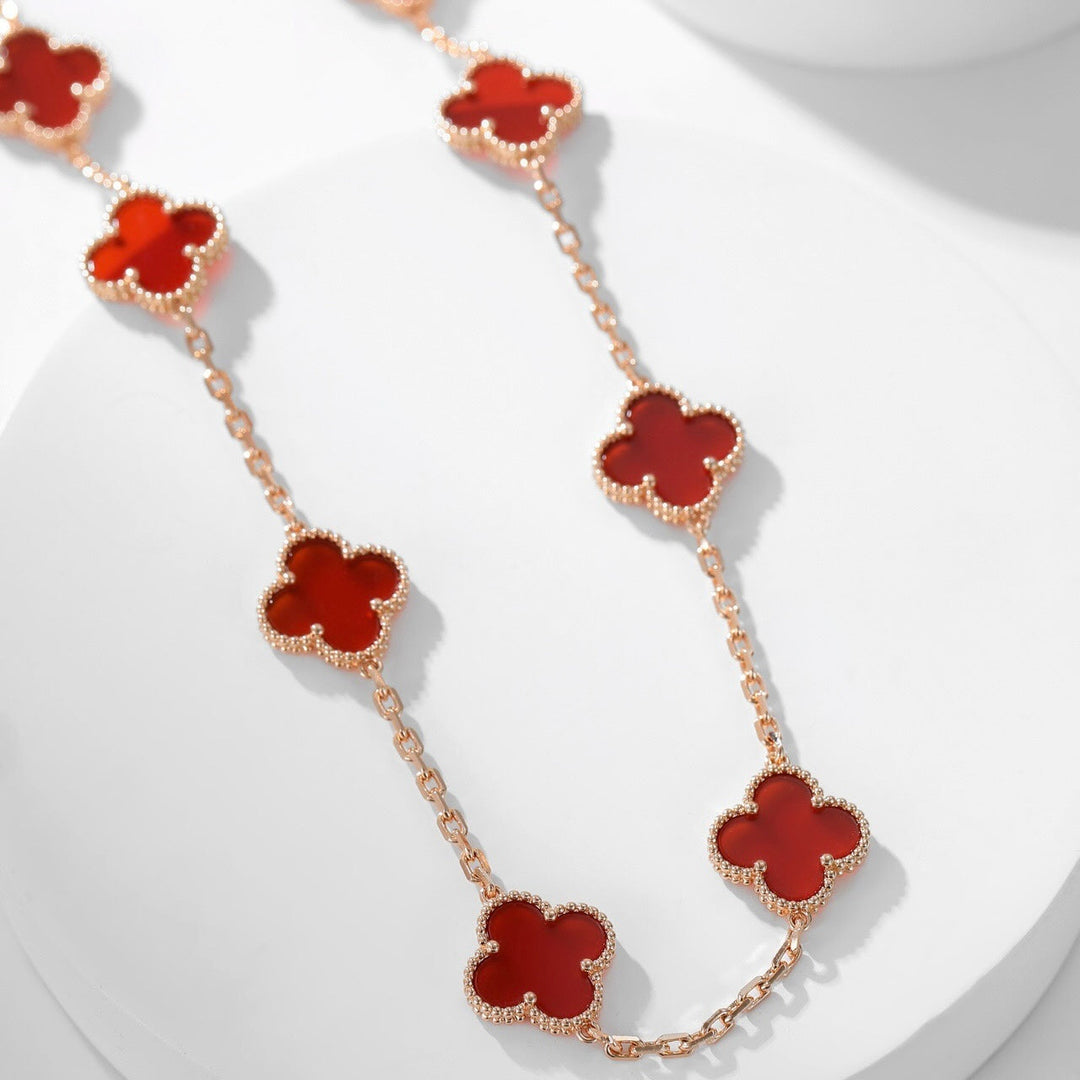 CLOVER 10 MOTIVER KARNELIAN NECKLACE