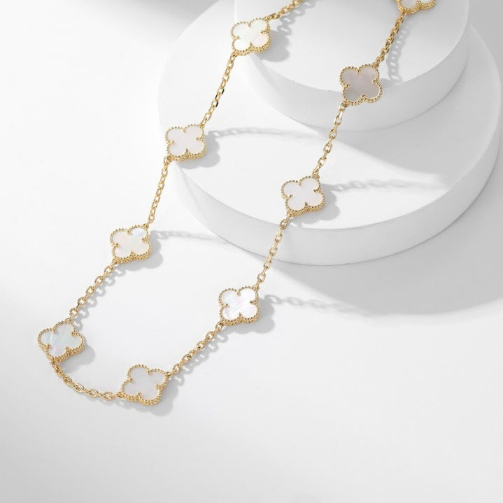 CLOVER 10 MOTIVER WHITE PEARL NECKLACE