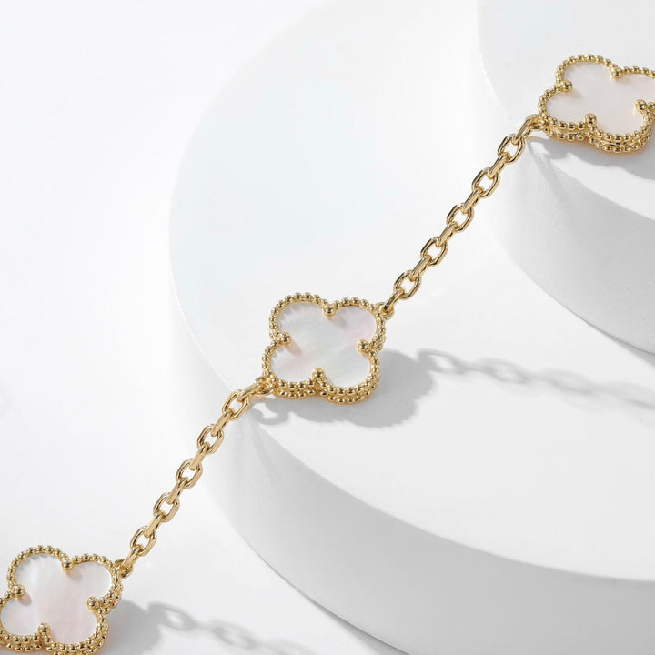 KLOVER 10-MOTIVER White Pearl Necklace