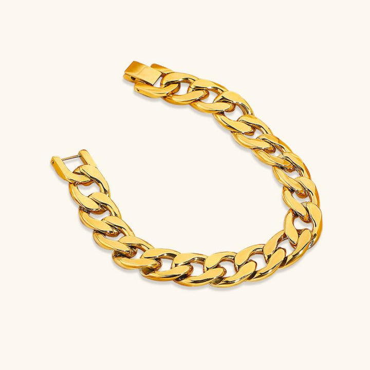 Kayle Gullkjede Armbånd" could be rewritten as "Kayle Gold Chain Bracelet.
