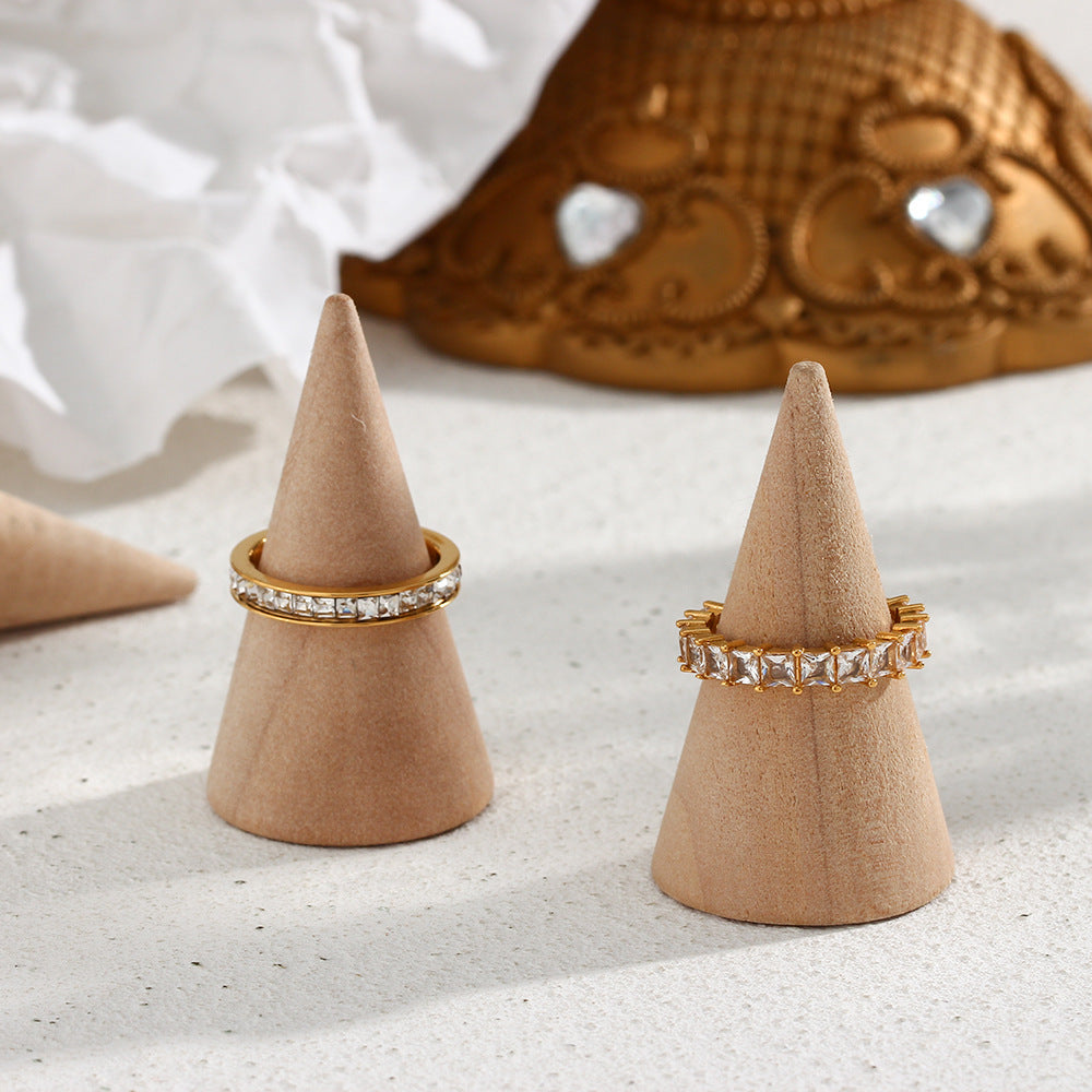 Unike Matopplevelser" can be rewritten as "Unike Kulinariske Opplevelser.