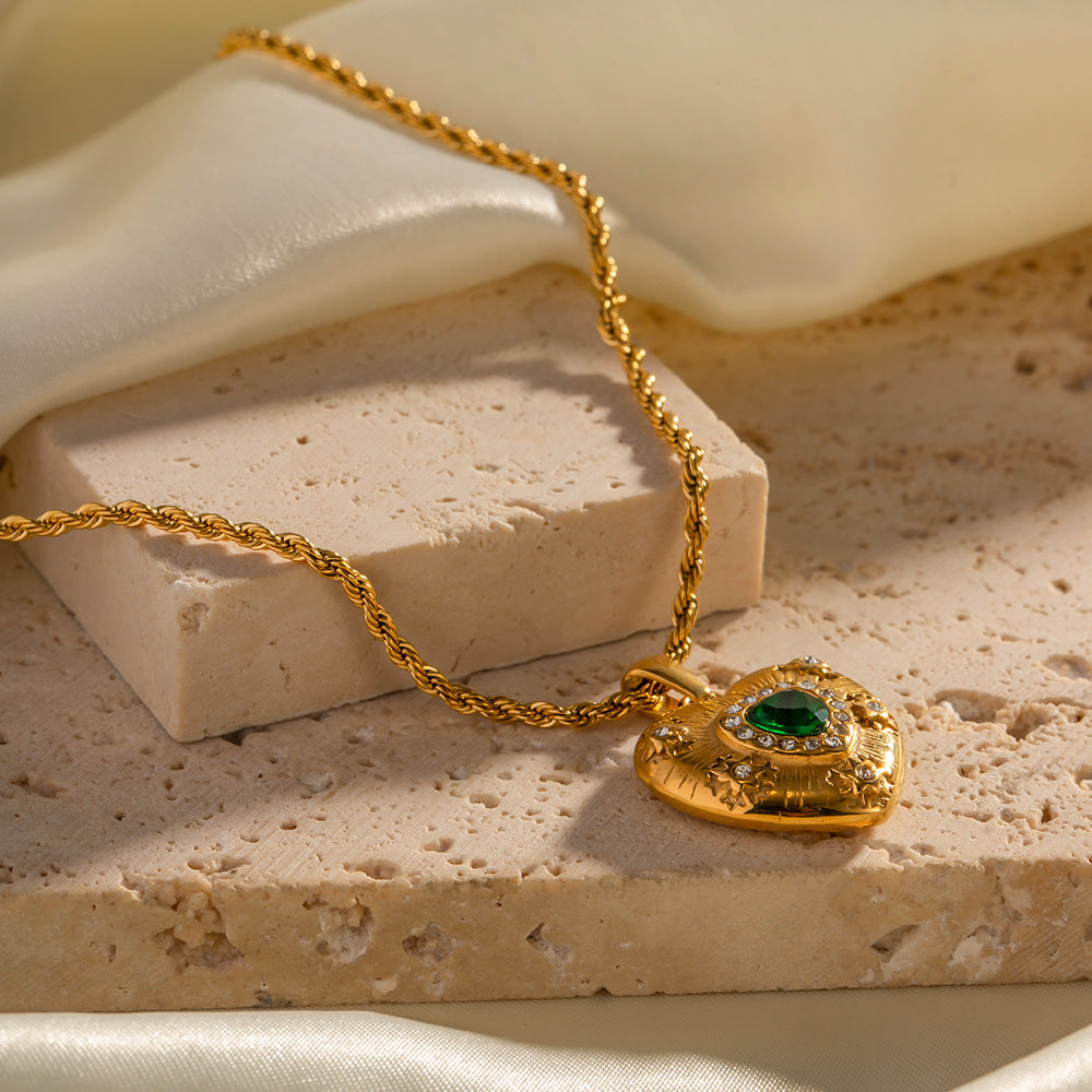 Caelus Kuld Halskjede med Hjerteformet Motif