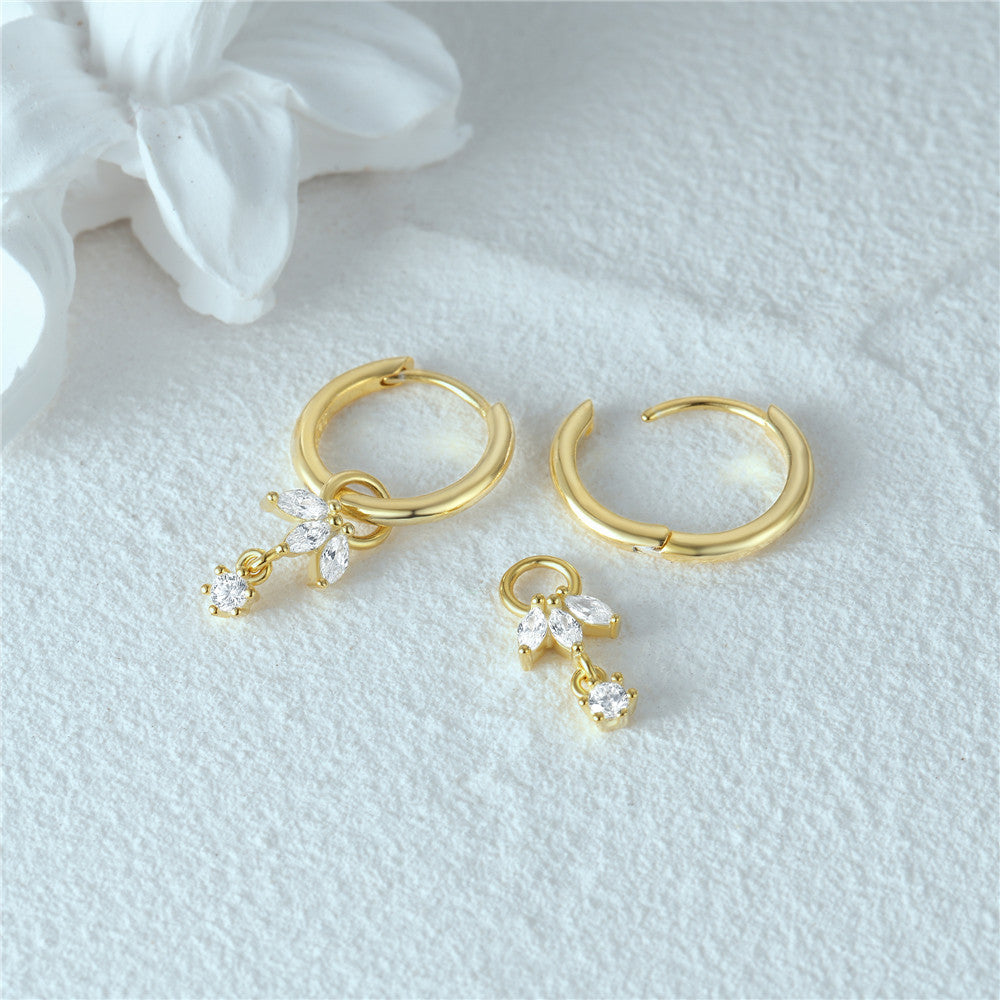 Brooke Elegante Avtakbare Øredobber" could be rewritten as "Brooke Elegant Detachable Earrings.