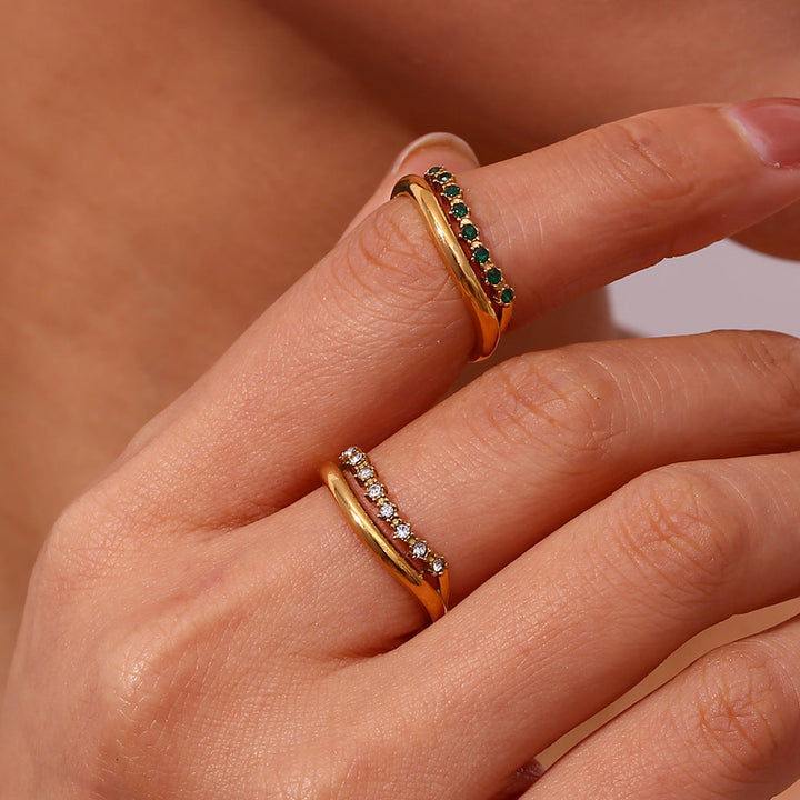 Adeline Guld Ring med Simulerede Diamanter