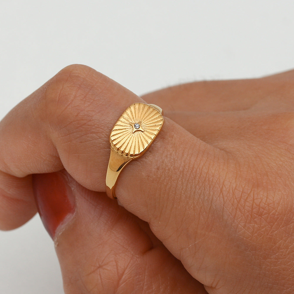 Aglaia Statement Ring