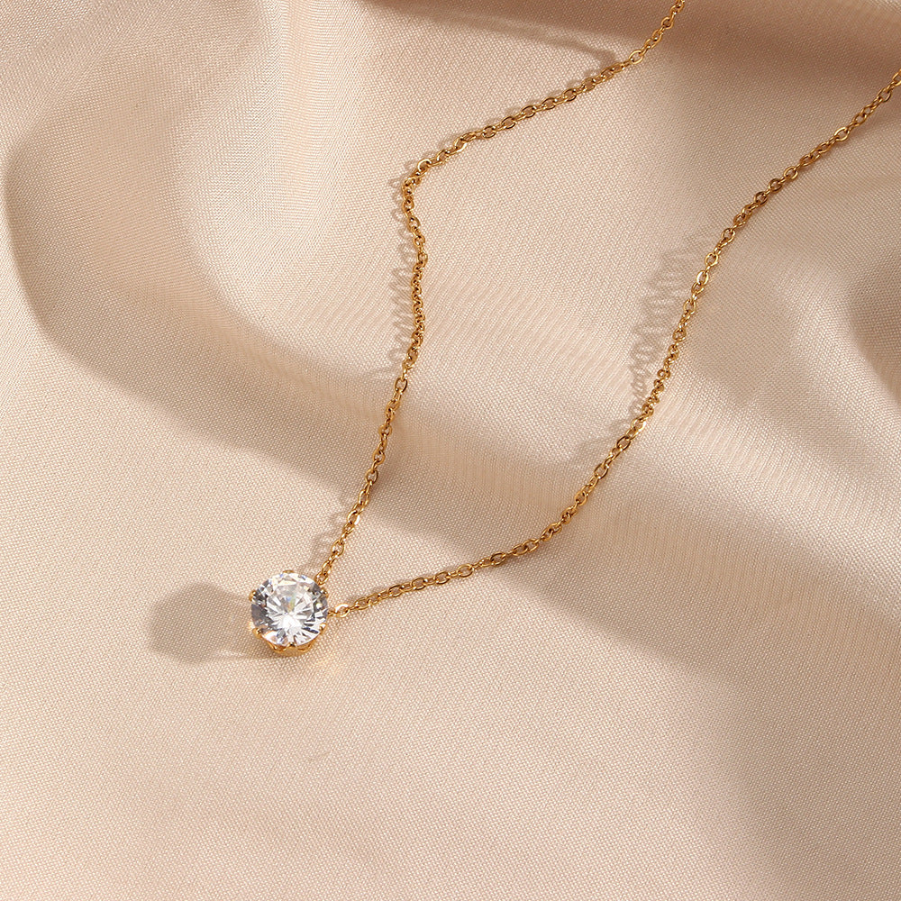 Kyla Gold Necklace with Solitaire Pendant