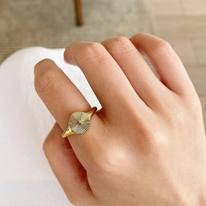 Cyna Statement Ring