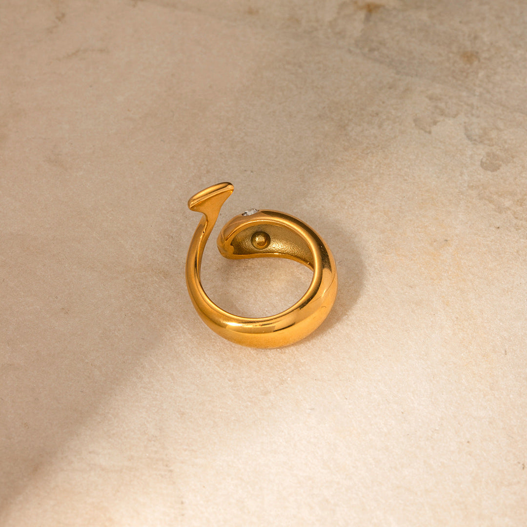 Etta Gull Statement Ring