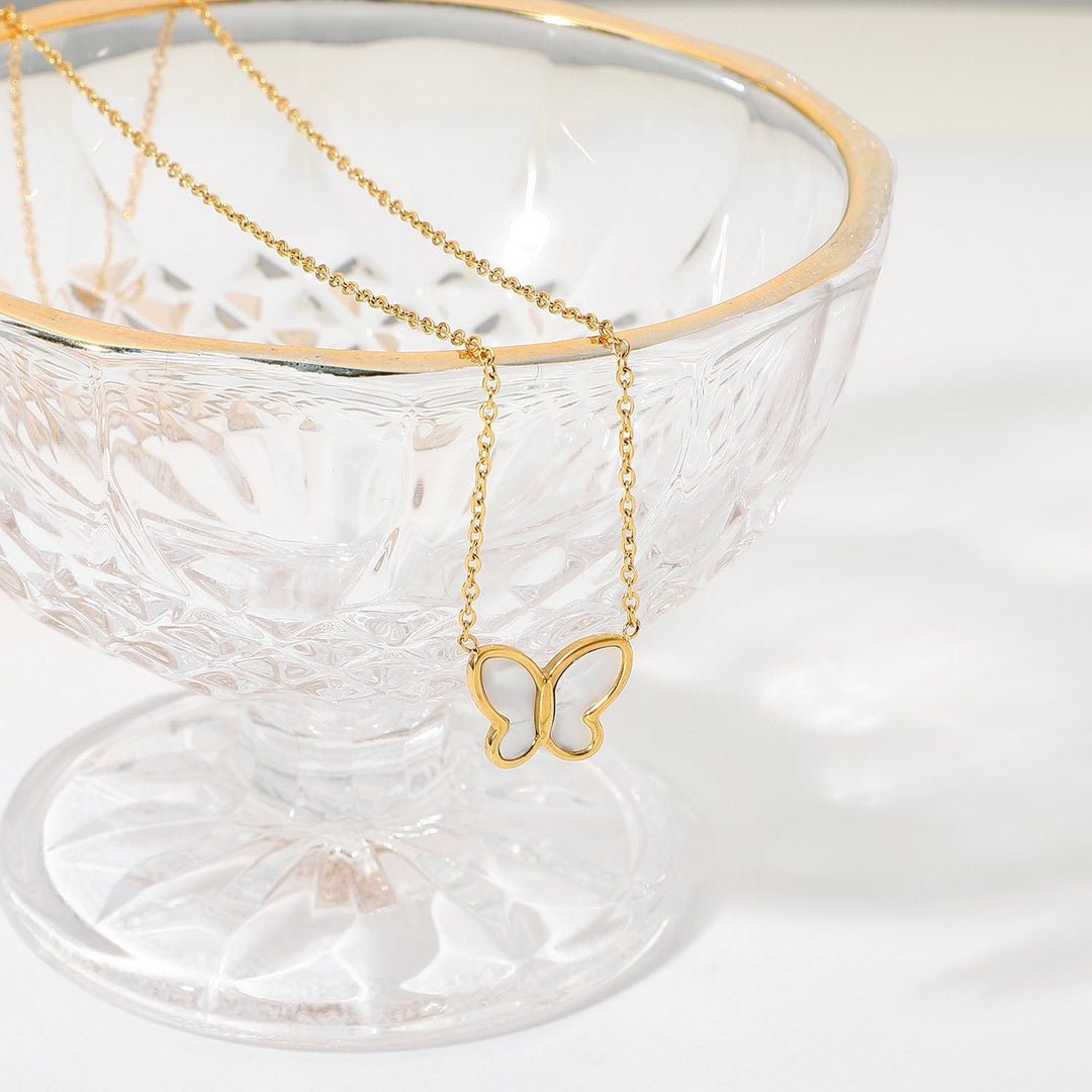 Flutterby Perlemor Necklace