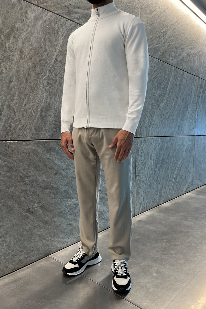 Faro White Full Zip Sweater