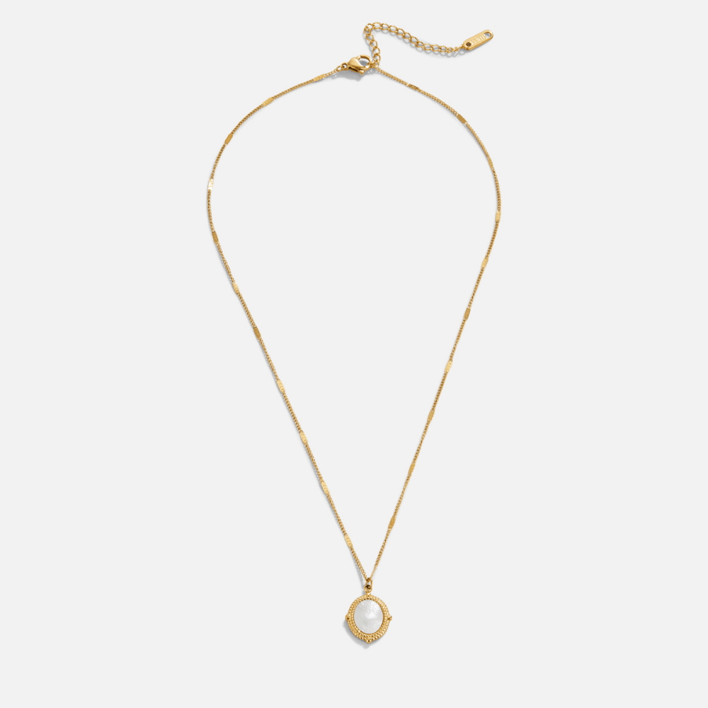 Elegant Bela Pearl Shell Pendant Necklace