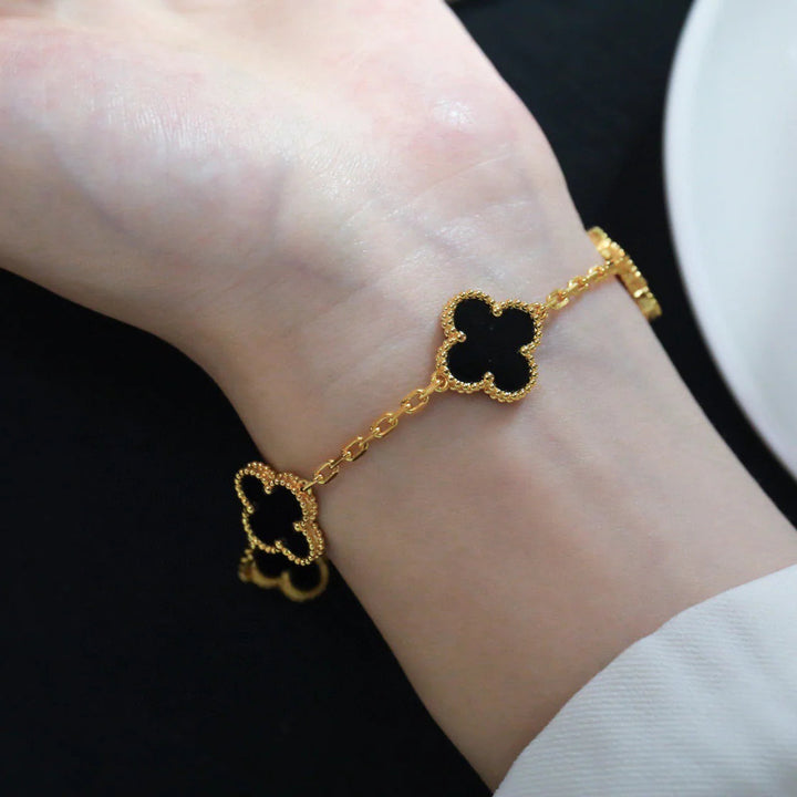 Clover 5 Motiv Black Onyx Bracelet