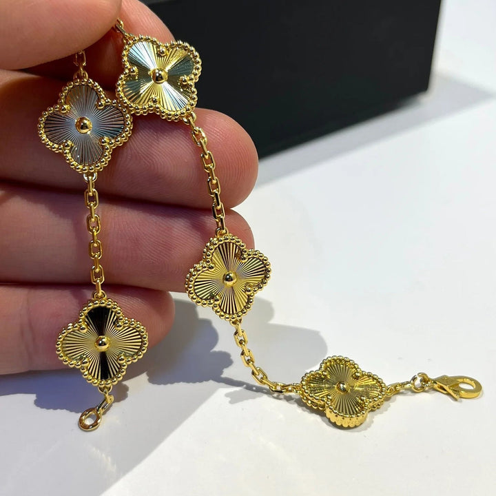 Clover Laser with 5 Floral Designs