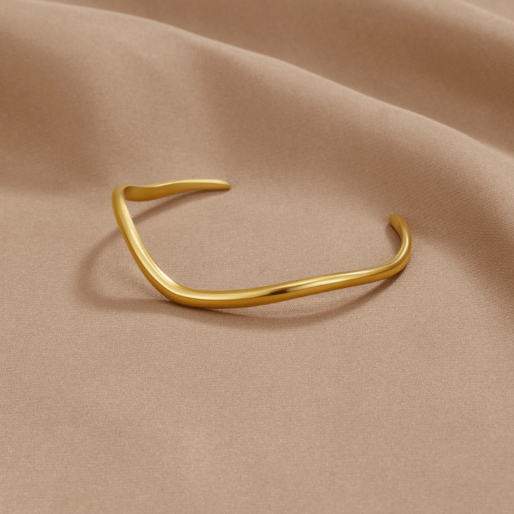 Wavy Gold Bracelet